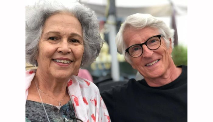 Brasileira recebe carta de ex 55 anos depois e se casa aos 74: 'Amor não envelhece'